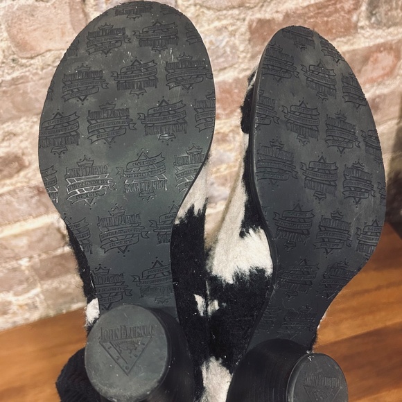 John Fluevog x Anna Sui Odlum Brogue Chelsea Boot - Picture 12 of 13